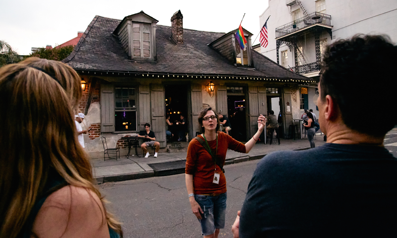 walking tour guide in the french quarter on a group tour